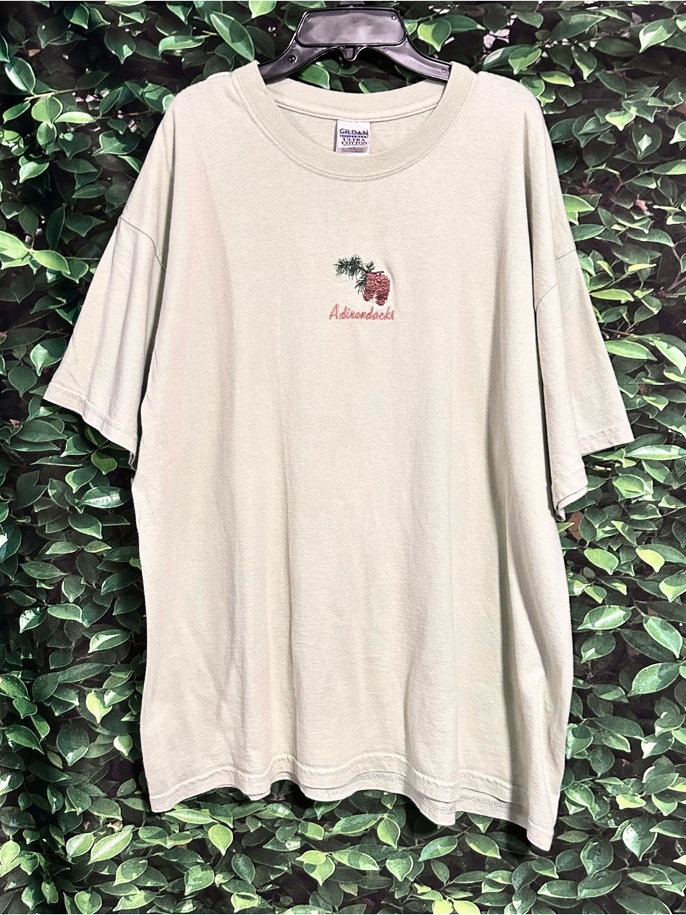 Vintage Adirondack NY T Shirt Embroidered Pinecone Light Pastel Green Women’s XL